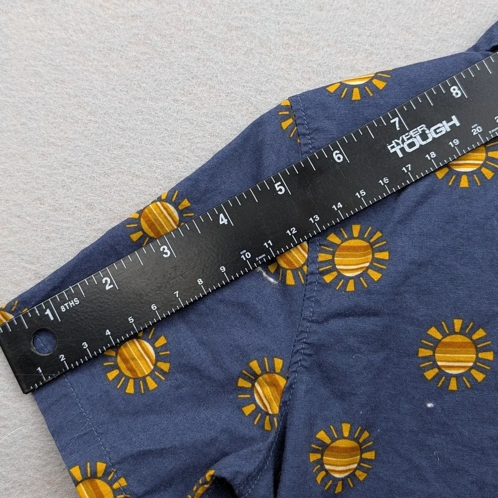 Old Navy Chambray Blue Sun Short Sleeve Button Down Shirt 4T Summer Beach